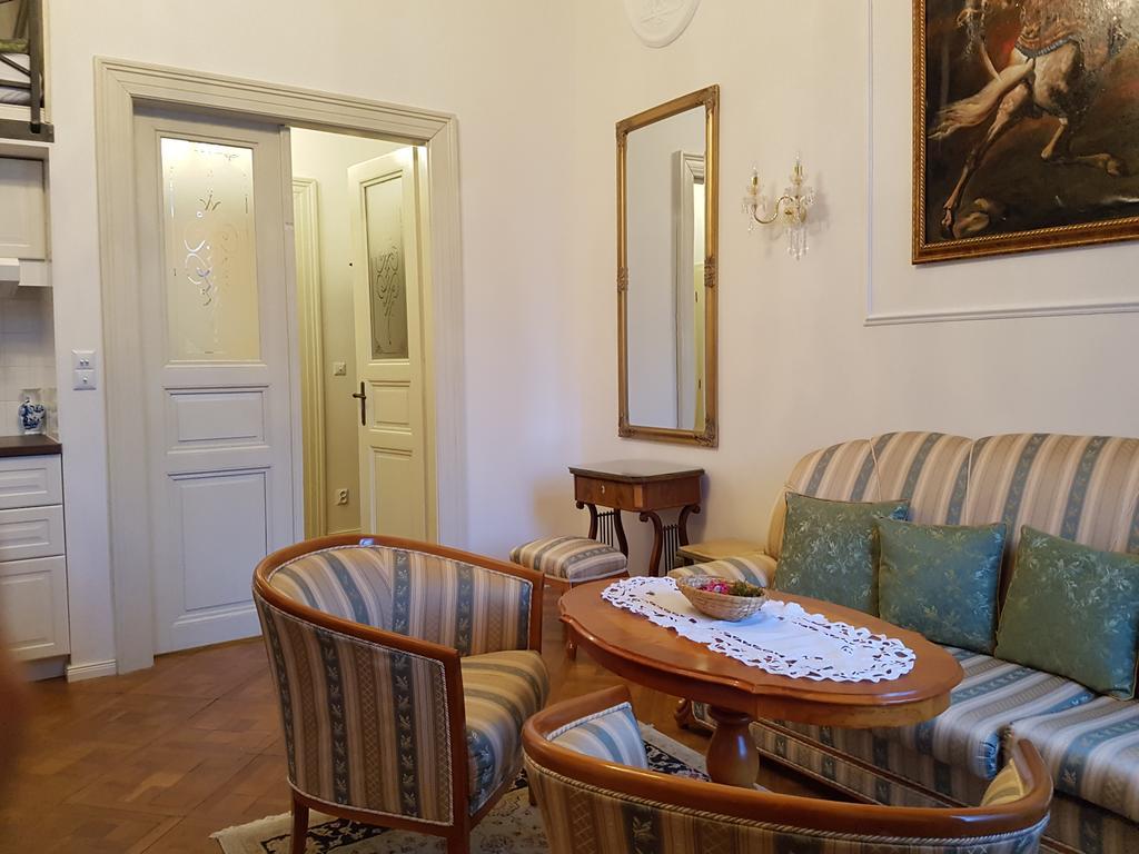 Charles Apartment Prága Kültér fotó